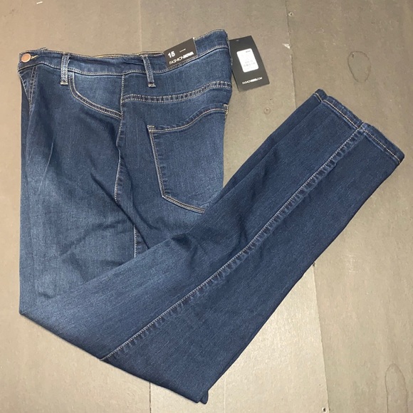 Fashion Nova Denim - Fashion Nova Classic High Waist Size 15 Skinny Jeans Dark Denim